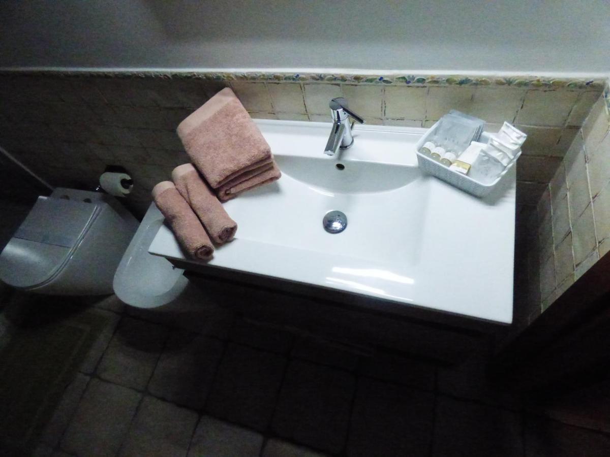 La Fontanella Guest House فِتيربو المظهر الخارجي الصورة
